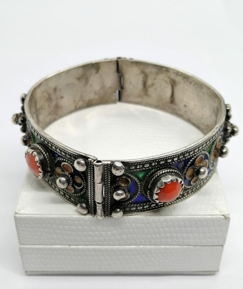 Old Kabyle Bracelet, Silver, Enamel & Coral Bracelet, Hallmarked, Beni  Yenni, Kabylie Jewellery, Berber Jewellery, Vintage Ethnic Jewellery - Etsy